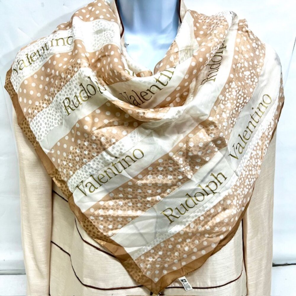 Valentino Rudolph 1921 scarf, 100% sheer silk, 38" x40" large full body wrap(35) - Picture 6 of 12